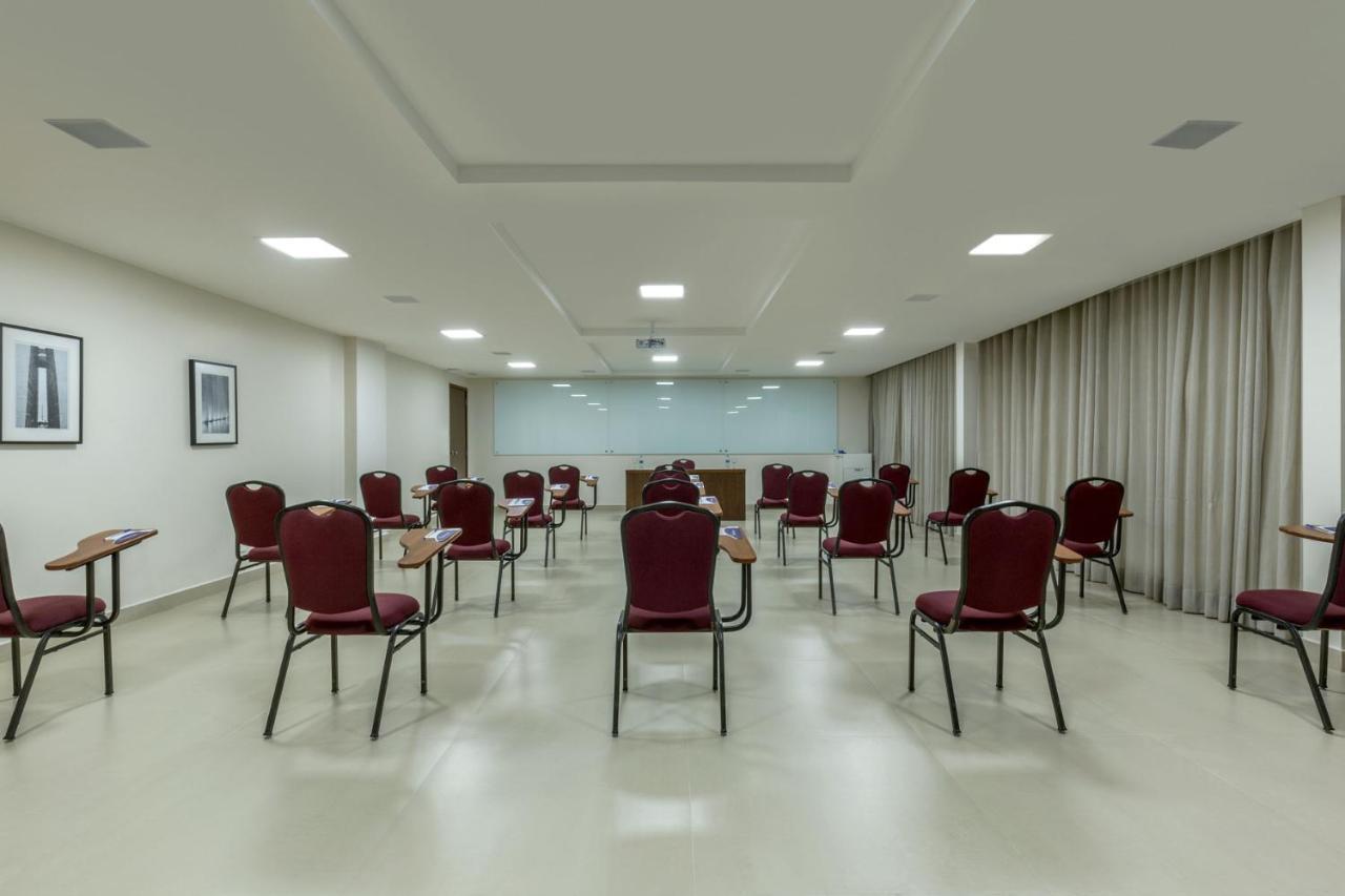 Sia Park Executive Hotel Candangolandia ภายนอก รูปภาพ