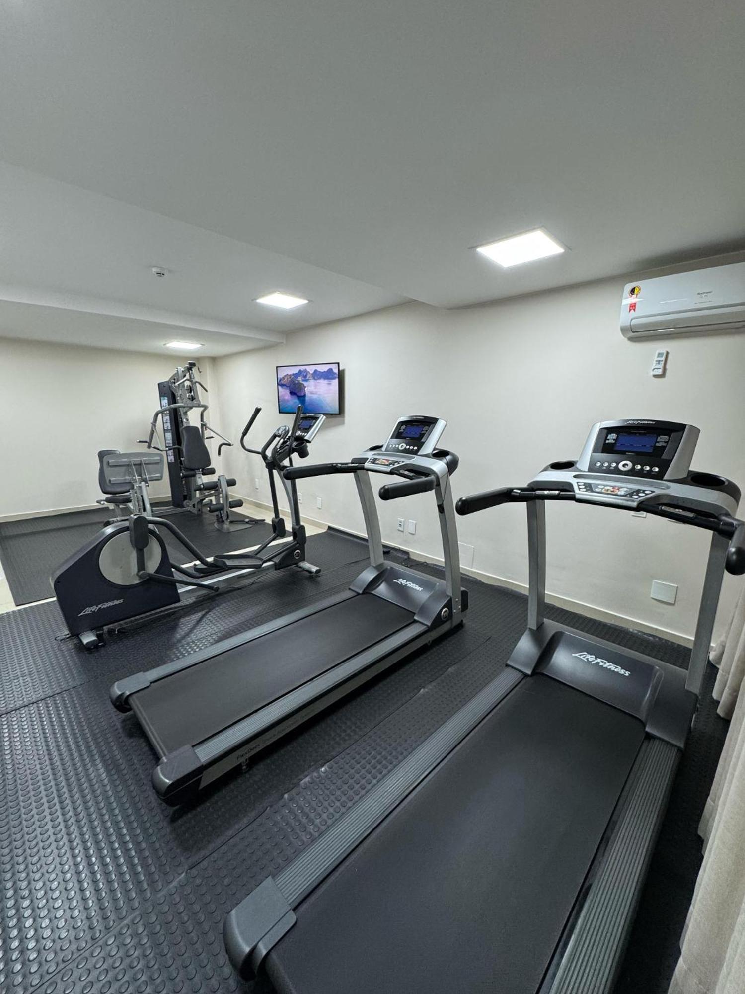 Sia Park Executive Hotel Candangolandia ภายนอก รูปภาพ
