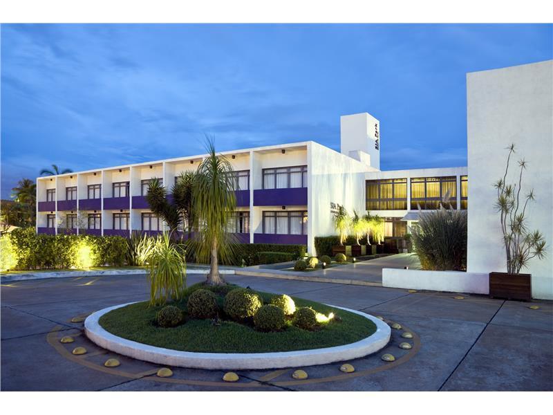 Sia Park Executive Hotel Candangolandia ภายนอก รูปภาพ