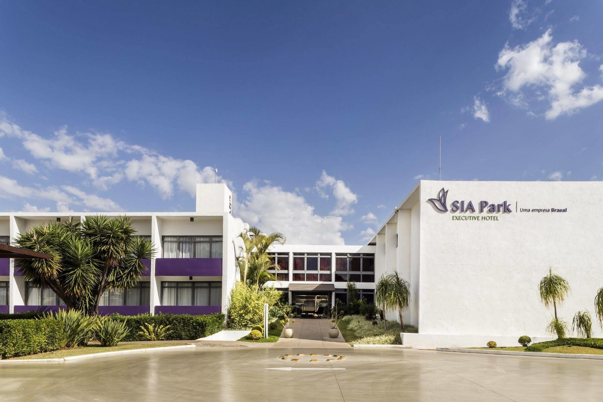 Sia Park Executive Hotel Candangolandia ภายนอก รูปภาพ